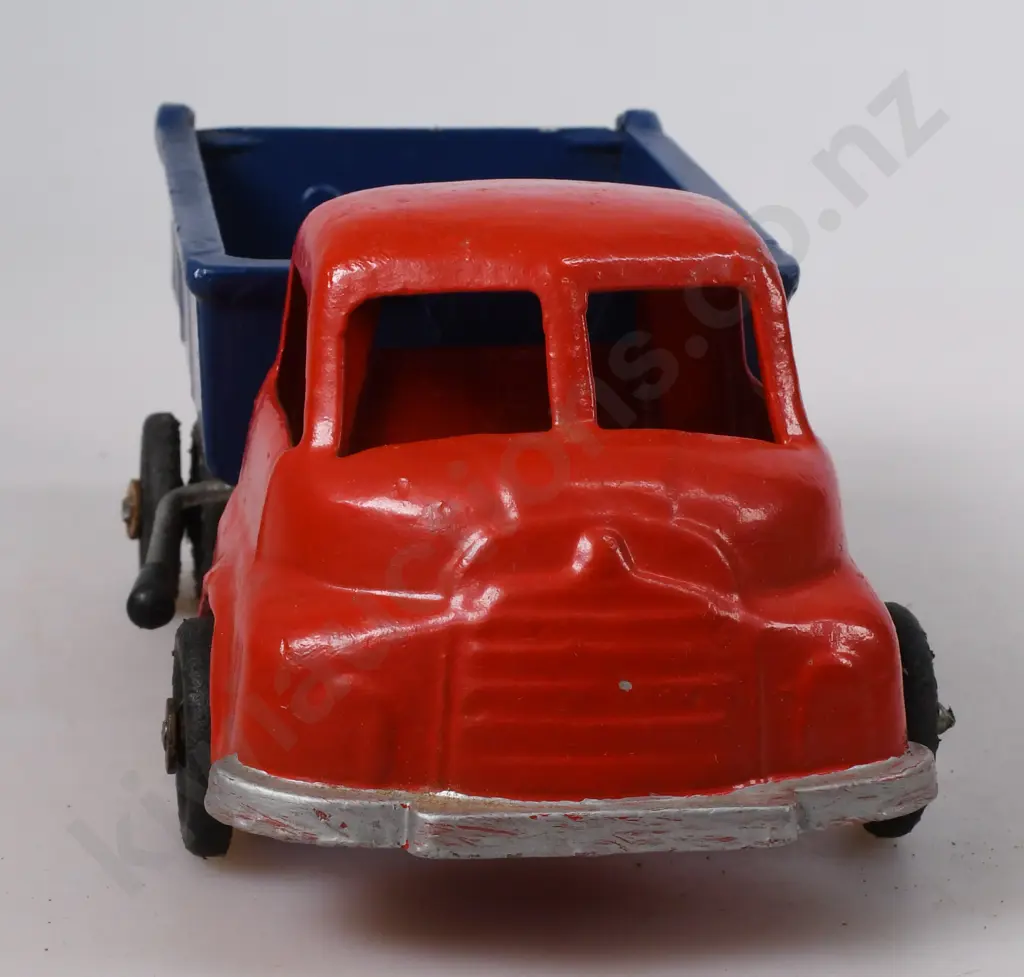 MACKENZIE & BANNISTER TIP TRUCK Image 1++