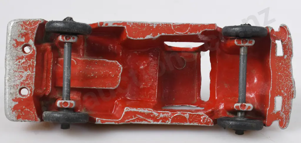 MACKENZIE & BANNISTER FIRE ENGINE Image 1++