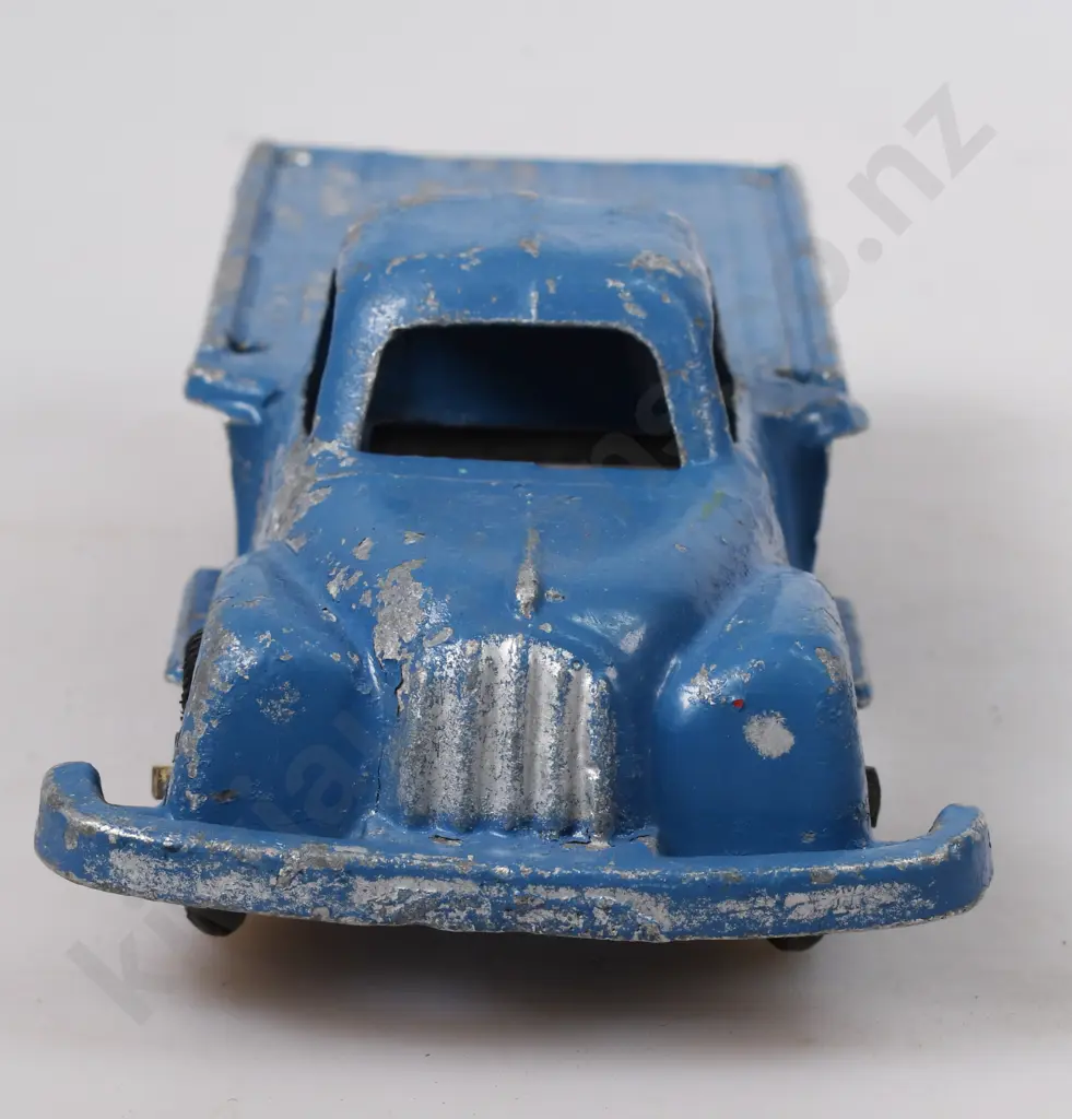 MACKENZIE & BANNISTER FLAT DECK TRUCK Image 1++