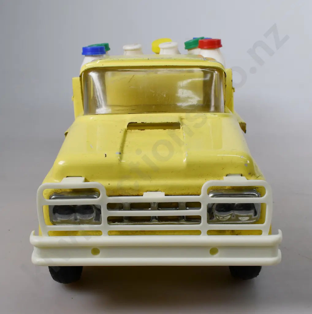 BUDDY L STEEL SPRING SUSPENSION MILK TRUCK Image 1++
