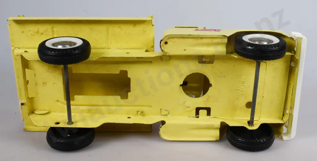 BUDDY L STEEL SPRING SUSPENSION MILK TRUCK Image 1++