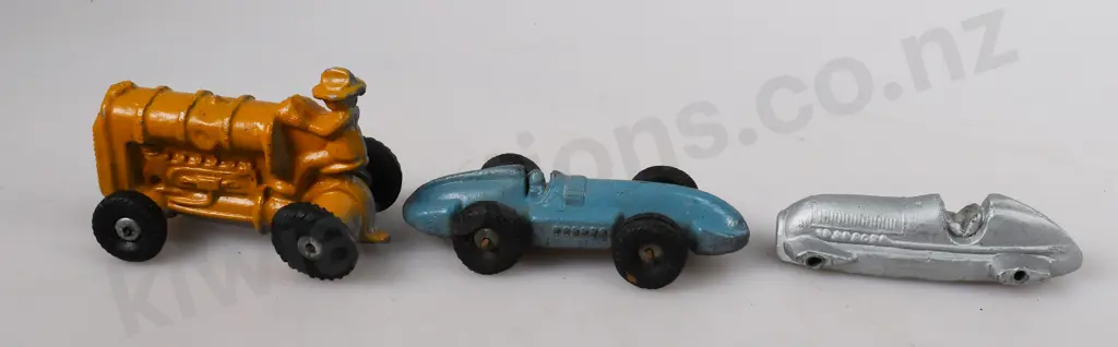 TOMMY DOO SLUSH MOULDED LEAD TOYS Image 1++