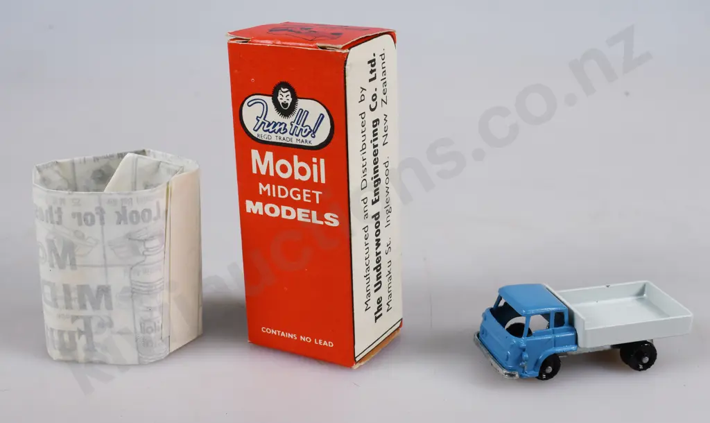 FUN HO MIDGET BEDFORD TRUCK NO 29, BOXED Image 1++