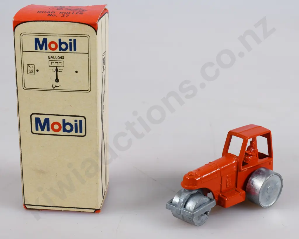 FUN HO MIDGET ROAD ROLLER NO 37, BOXED Image 1++