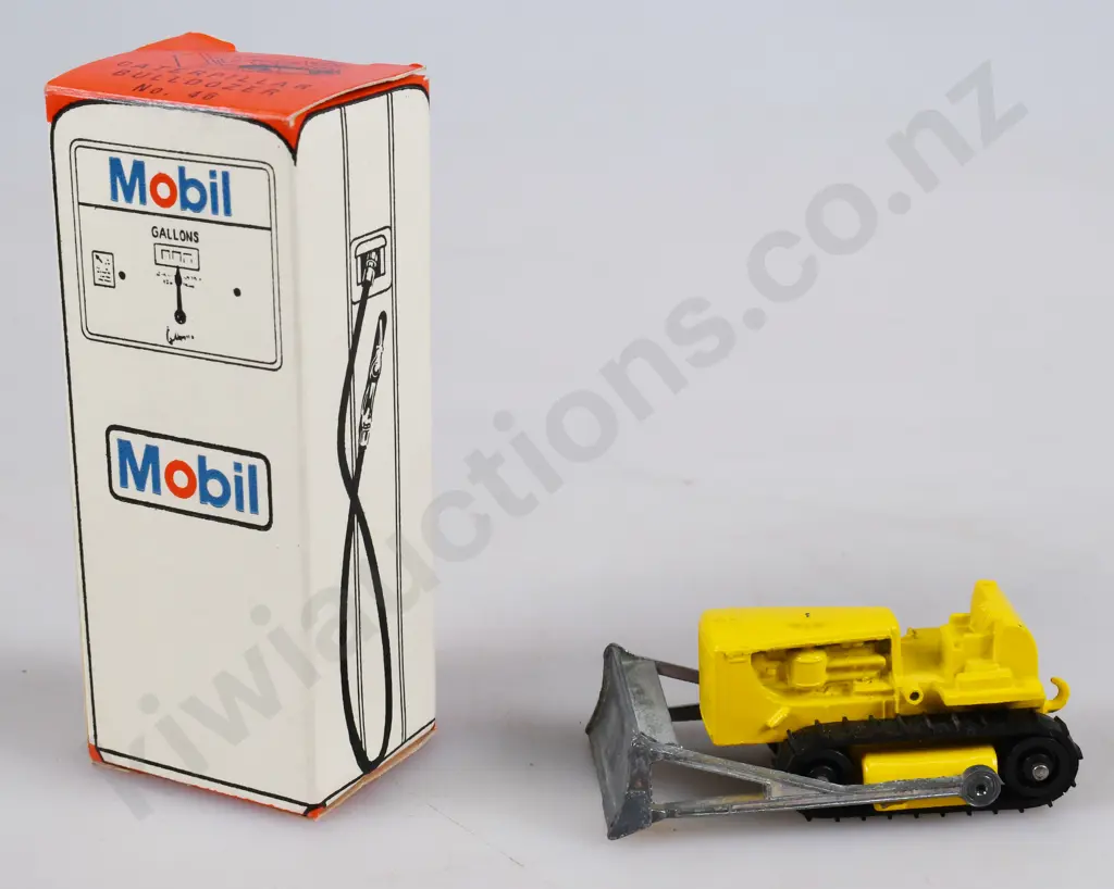 FUN HO MIDGET CATERPILAR BULLDOZER NO 46, BOXED Image 1++