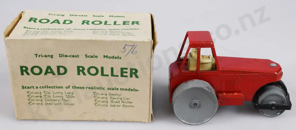 TRI-ANG TOYS ROAD ROLLER Image 1++
