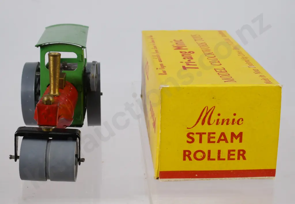 TRIANG MINIC CLOCKWORK STEAM ROLLER Image 1++