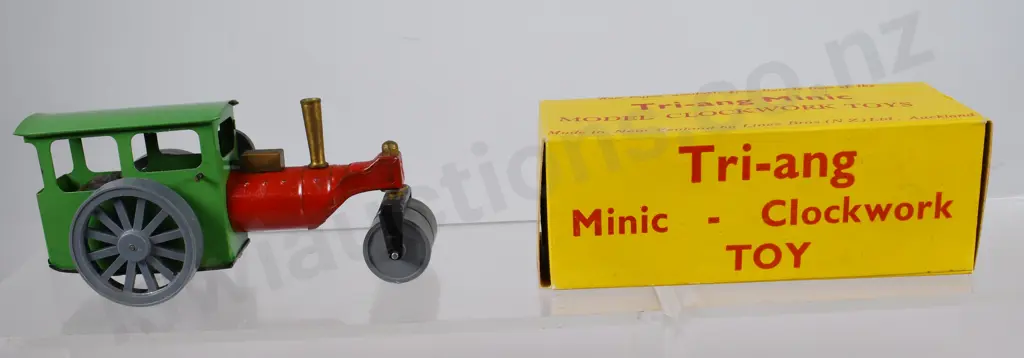 TRIANG MINIC CLOCKWORK STEAM ROLLER Image 1++