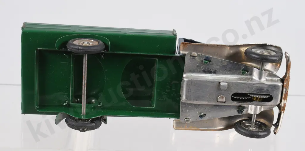 TRIANG MINIC CLOCKWORK DELIVERY LORRY Image 1++