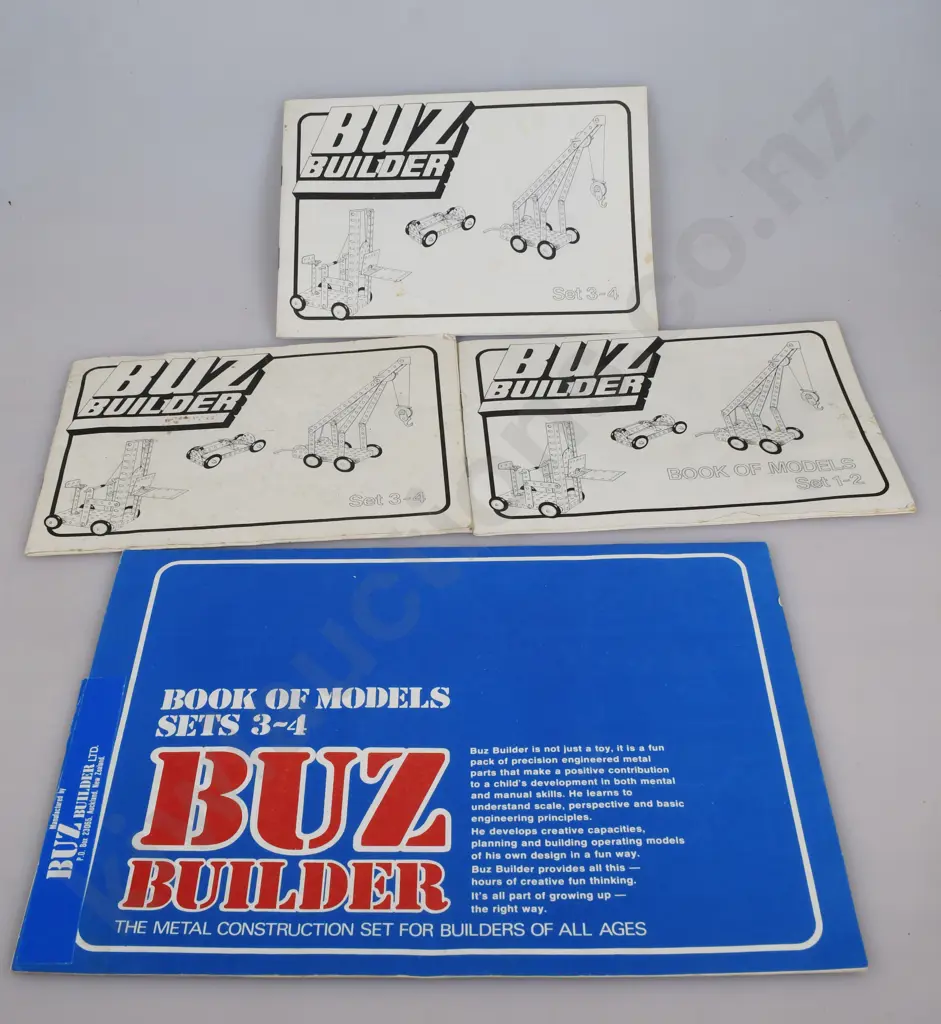BUZ BUILDER CONSTRUCTION SETS Image 1++