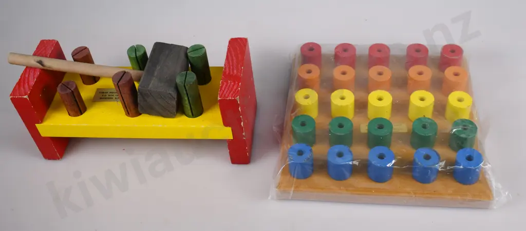 NEW ZEALAND MADE WOODEN TOYS Image 1++