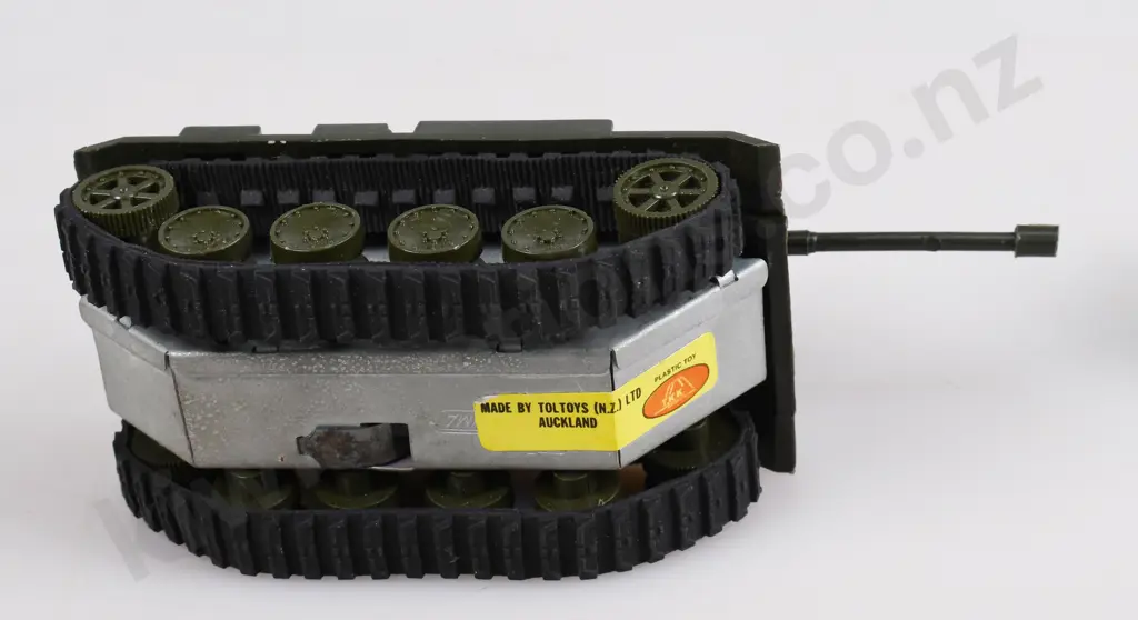 TOLTOYS, TRI-ANG TOYS Image 1++