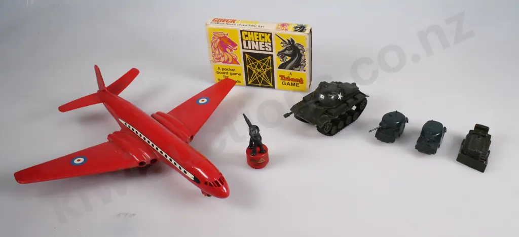 TOLTOYS, TRI-ANG TOYS Image 1++