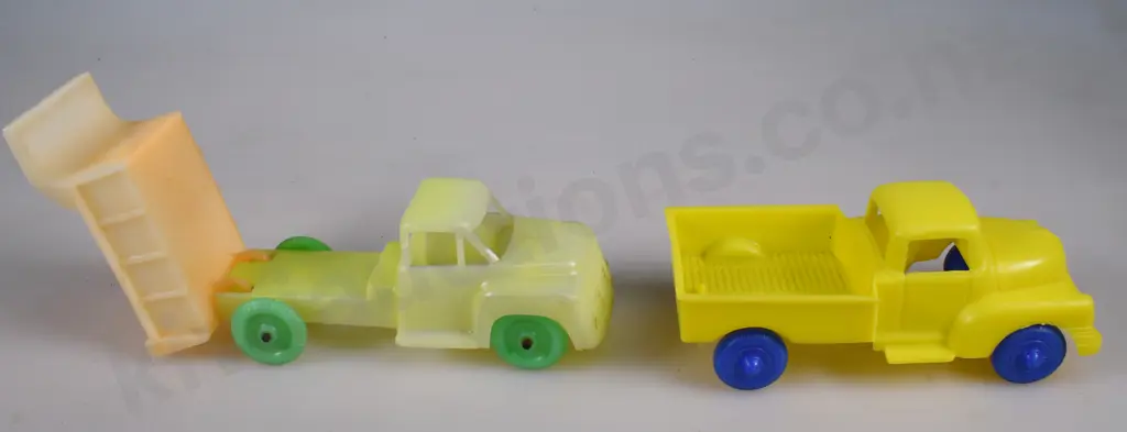 PLASTIC MOTOR VEHICLES Image 1++