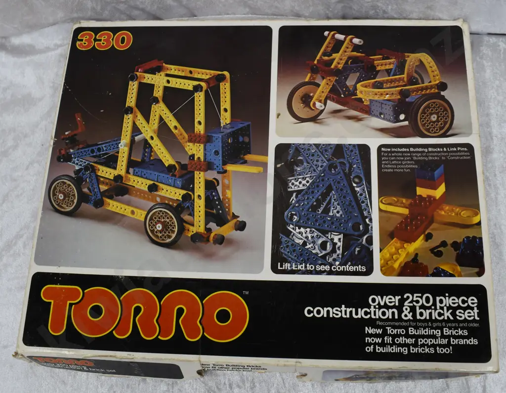 TORRO CONSTRUCTION & BRICK SETS Image 1++