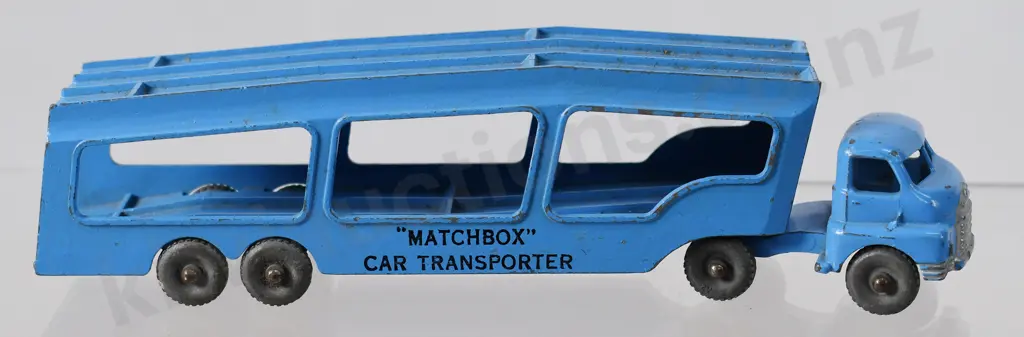 MATCHBOX CAR TRANSPORTER Image 1++
