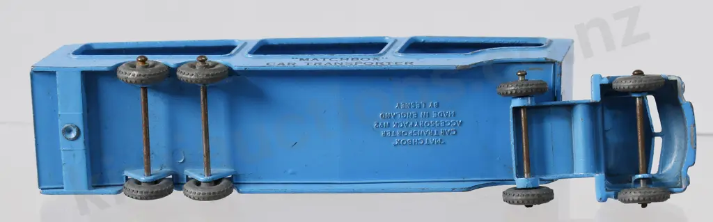 MATCHBOX CAR TRANSPORTER Image 1++
