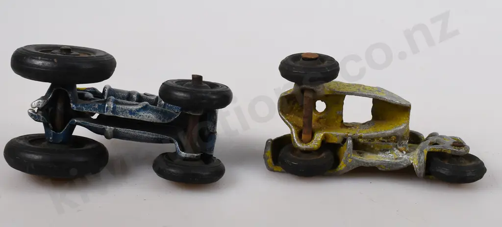 FUN HO TRACTOR, MOTORBIKE WITH SIDECAR******* Image 1++