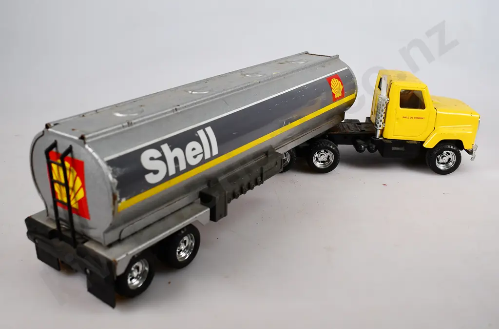 ERTL TRUCKS Image 1++