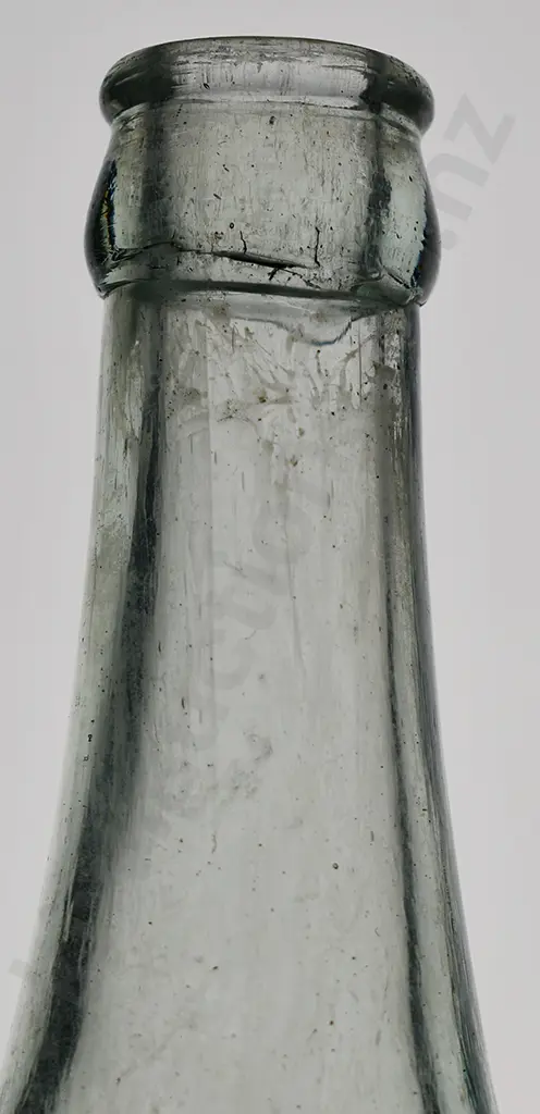 DIXON'S PALMERSTON NORTH 26oz CROWN TOP Image 1++