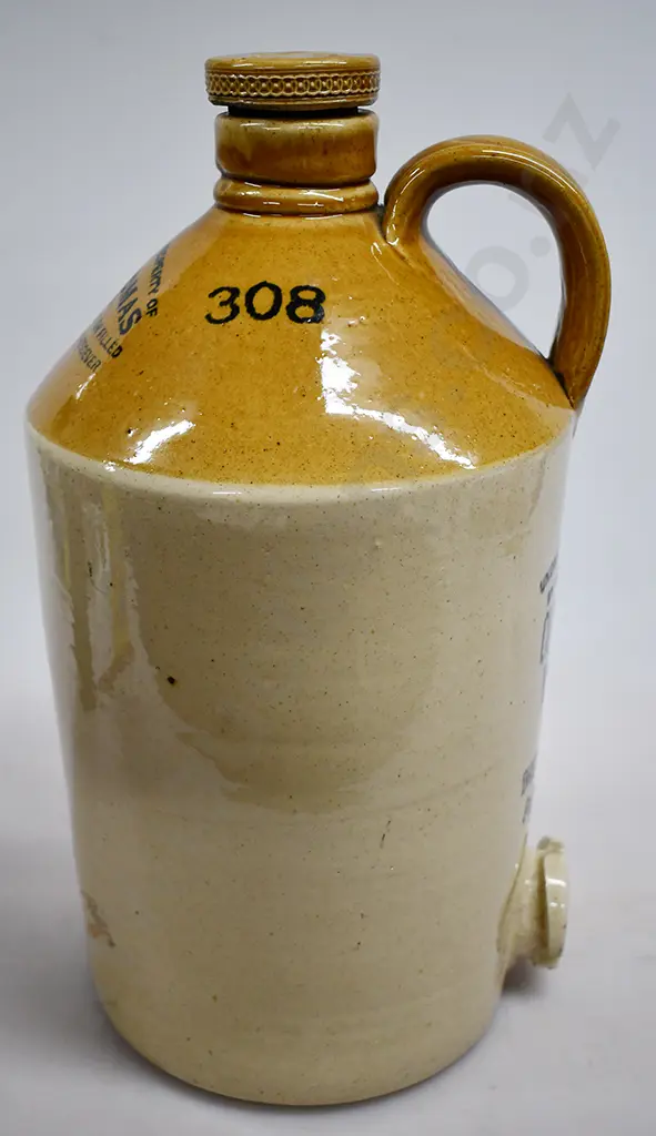 THOMAS WESTPORT STONE JAR Image 1++