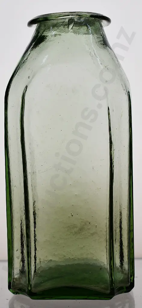 WIDE MOUTH CROSSED HINGED BOTTLE Image 1++