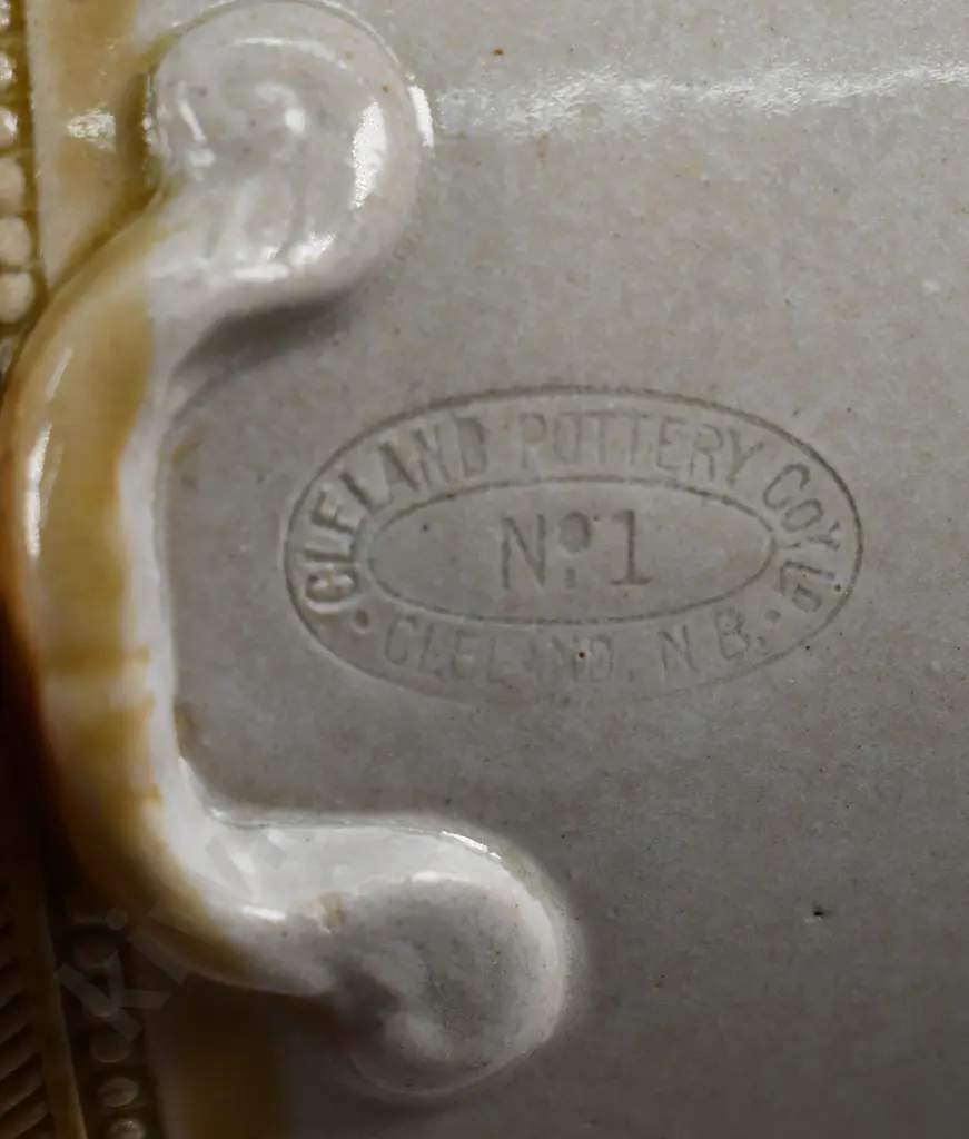 LIGHTBODY HAMILTON BUTTER CROCK Image 1++