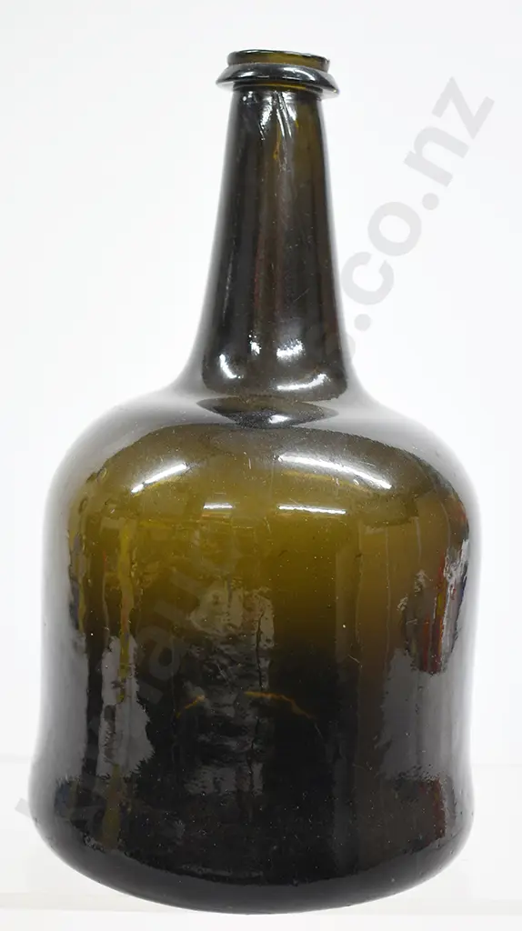 FREEBLOWN ENGLISH MALLET WINE BOTTLE Image 1++