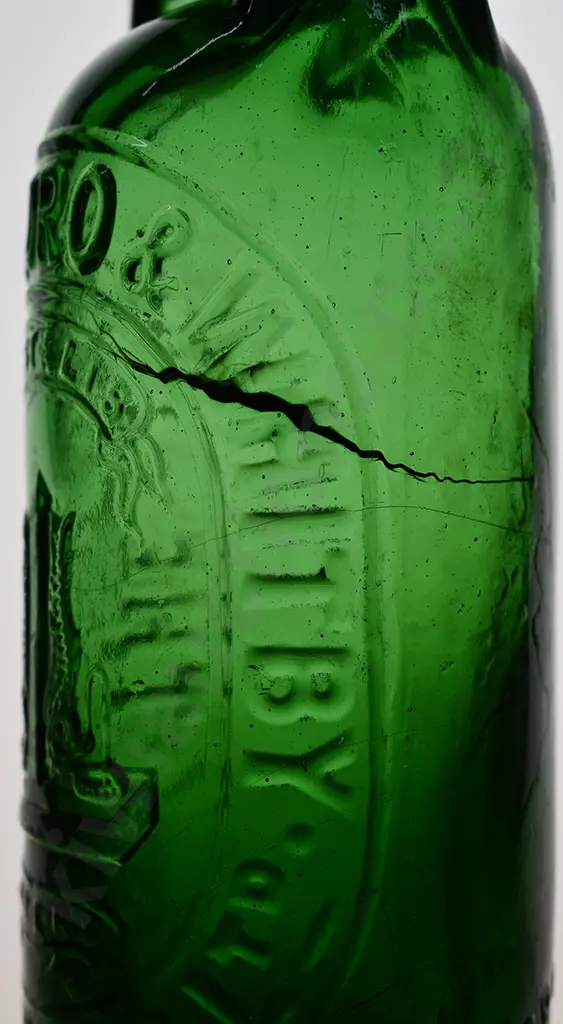SCARBORO & WHITBY BREWERIES  GREEN CODD Image 1++