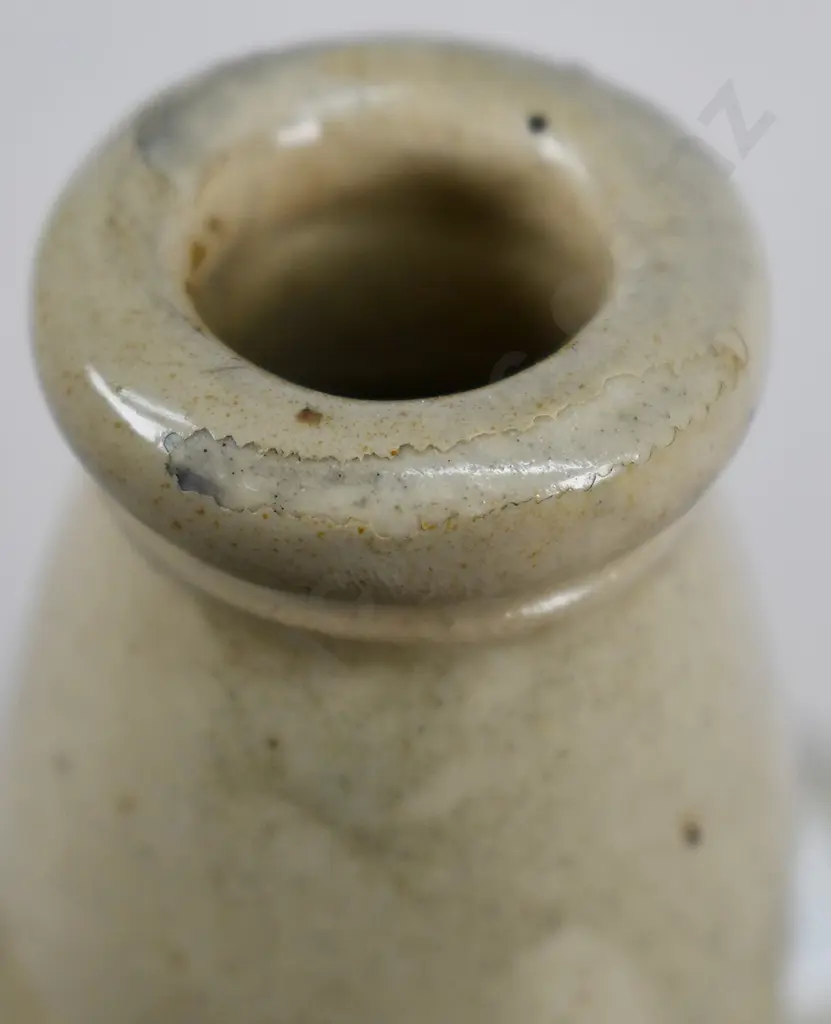 MY QUEEN STONEWARE WHISKY JUG Image 1++