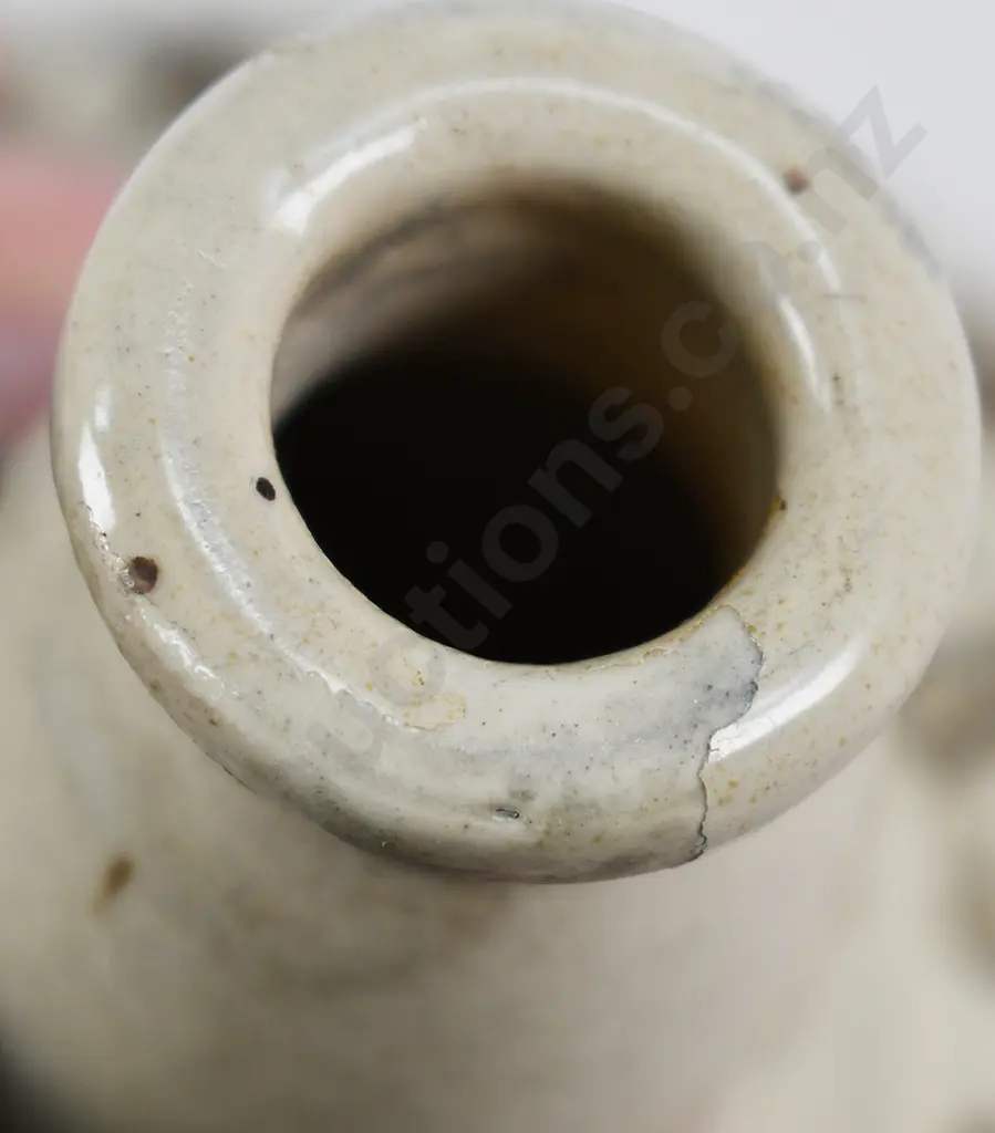 MY QUEEN STONEWARE WHISKY JUG Image 1++