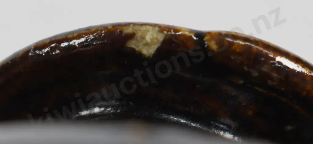 MINIATURE CHINESE TIGER WHISKY POT Image 1++