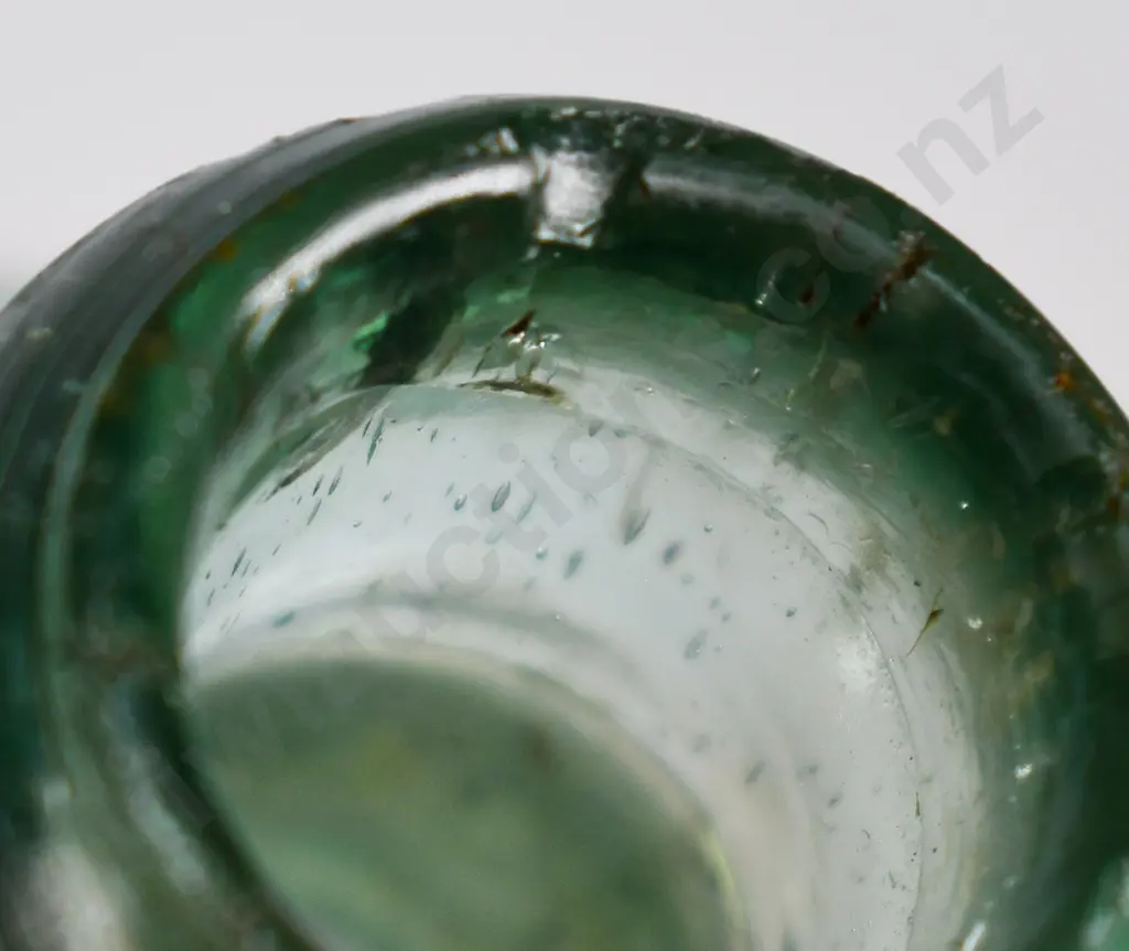ROBSON & CO TE AROHA MINERAL WATER Image 1++