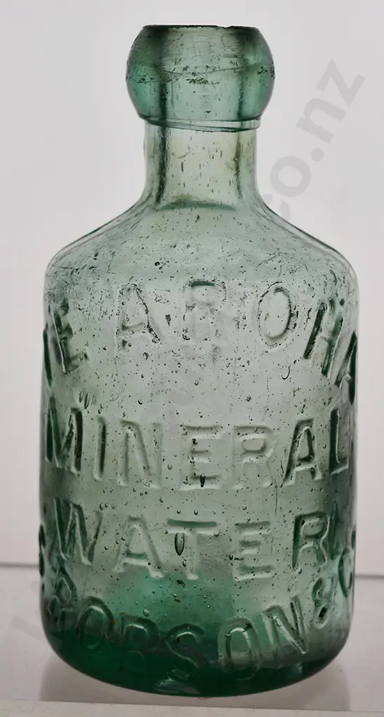 ROBSON & CO TE AROHA MINERAL WATER Image 1++