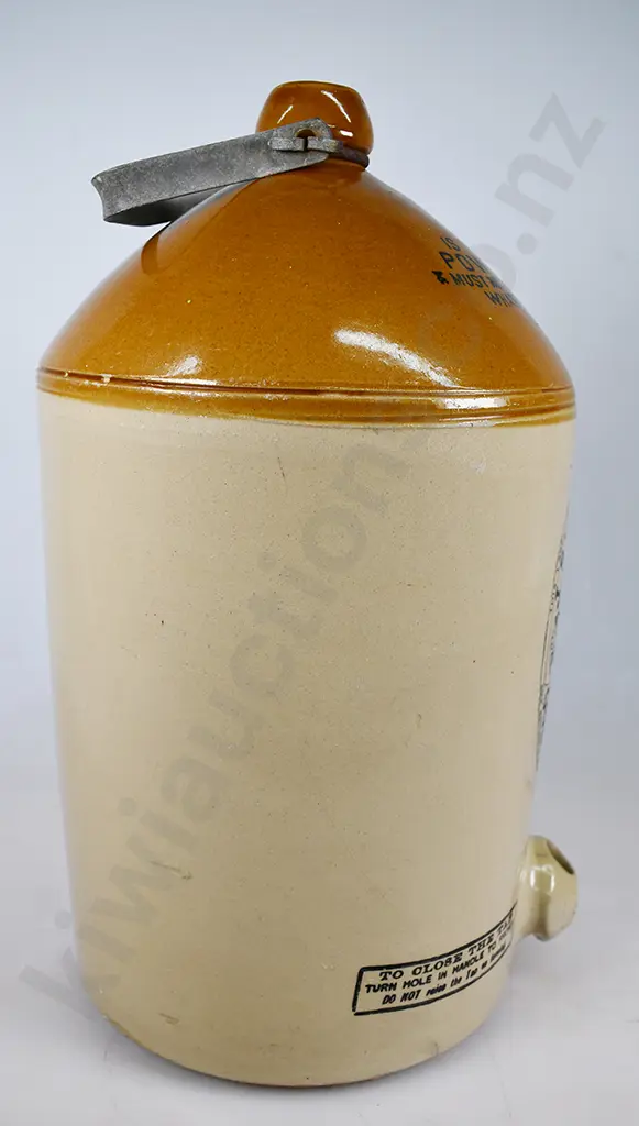 POWLEY & KEAST SPEIGHTS (DUNEDIN) STONE JAR Image 1++