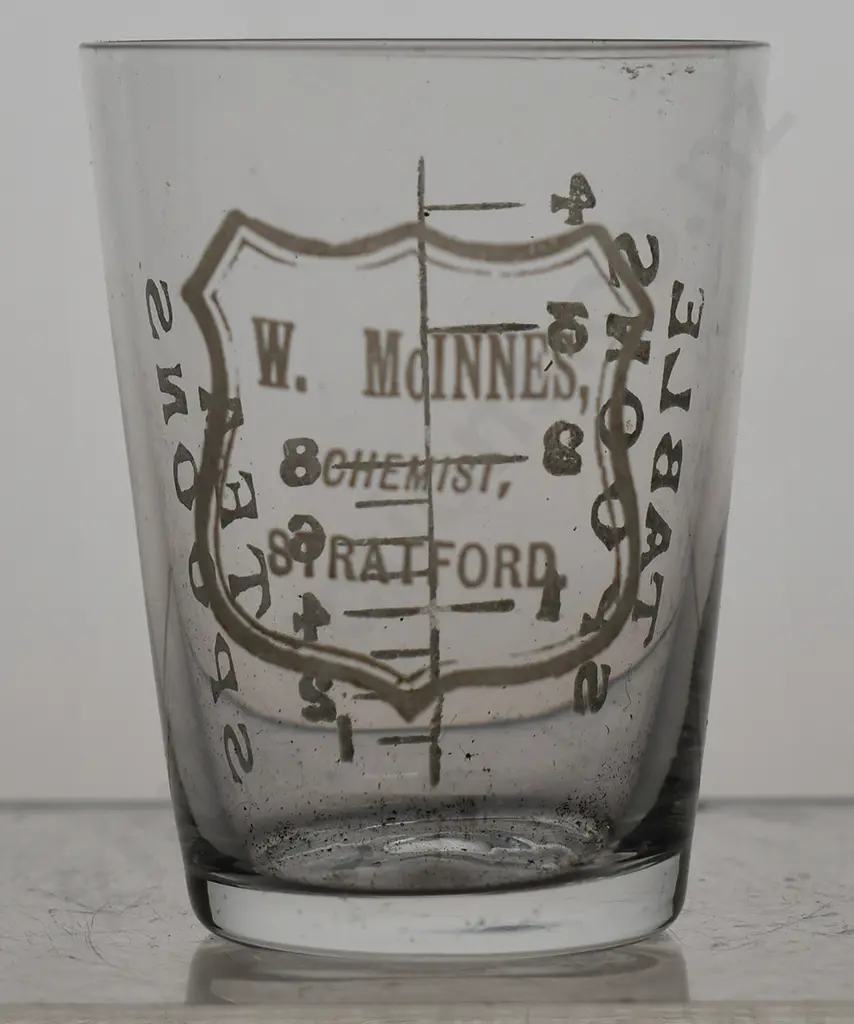 McINNES CHEMIST STRATFORD DOSE CUP Image 1++