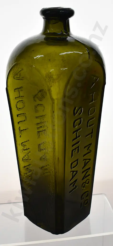 HOUTMAN SCHIEDAM SEALED GIN Image 1++