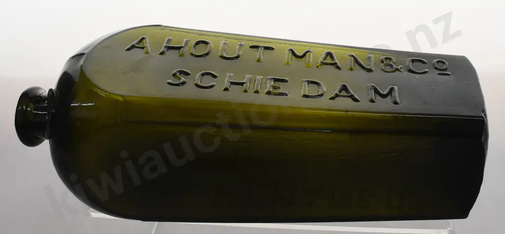 HOUTMAN SCHIEDAM SEALED GIN Image 1++