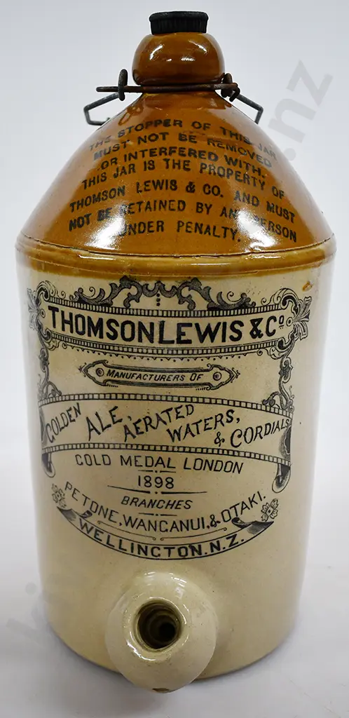 THOMSON LEWIS WELLINGTON STONE JAR Image 1++