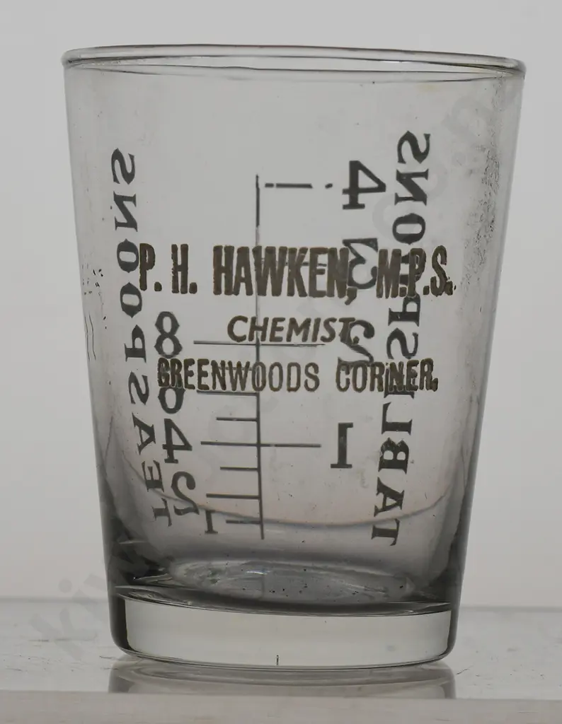 HAWKEN CHEMIST GREENWOODS CORNER DOSE CUP Image 1++