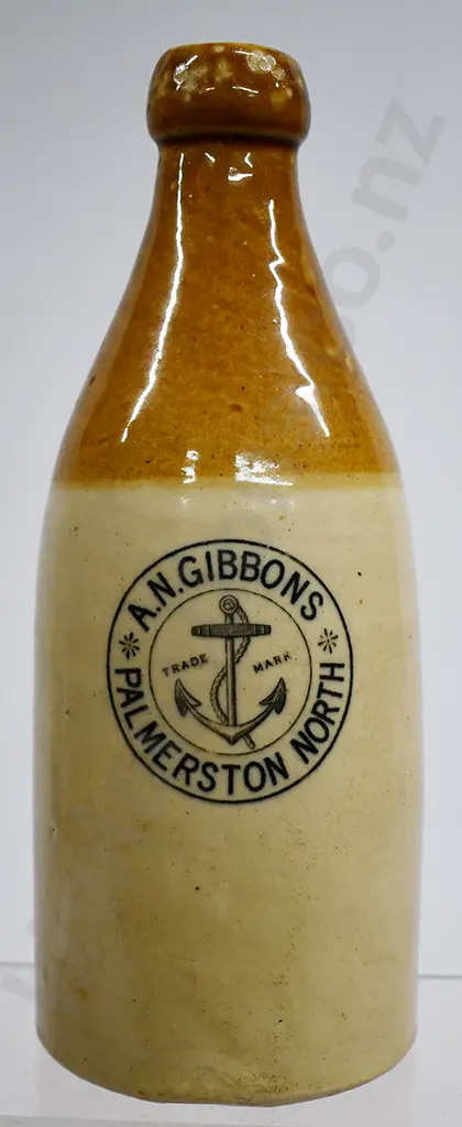 GIBBONS PALMERSTON NORTH GINGER BEER Image 1++