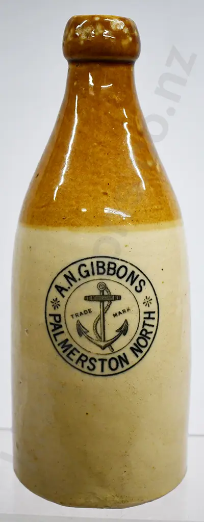 GIBBONS PALMERSTON NORTH GINGER BEER Image 1++