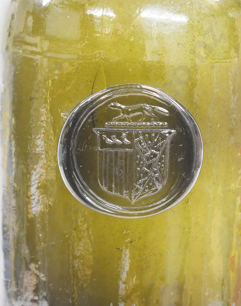 BLACK GLASS SEALED WINE BOTTLE Image 1++