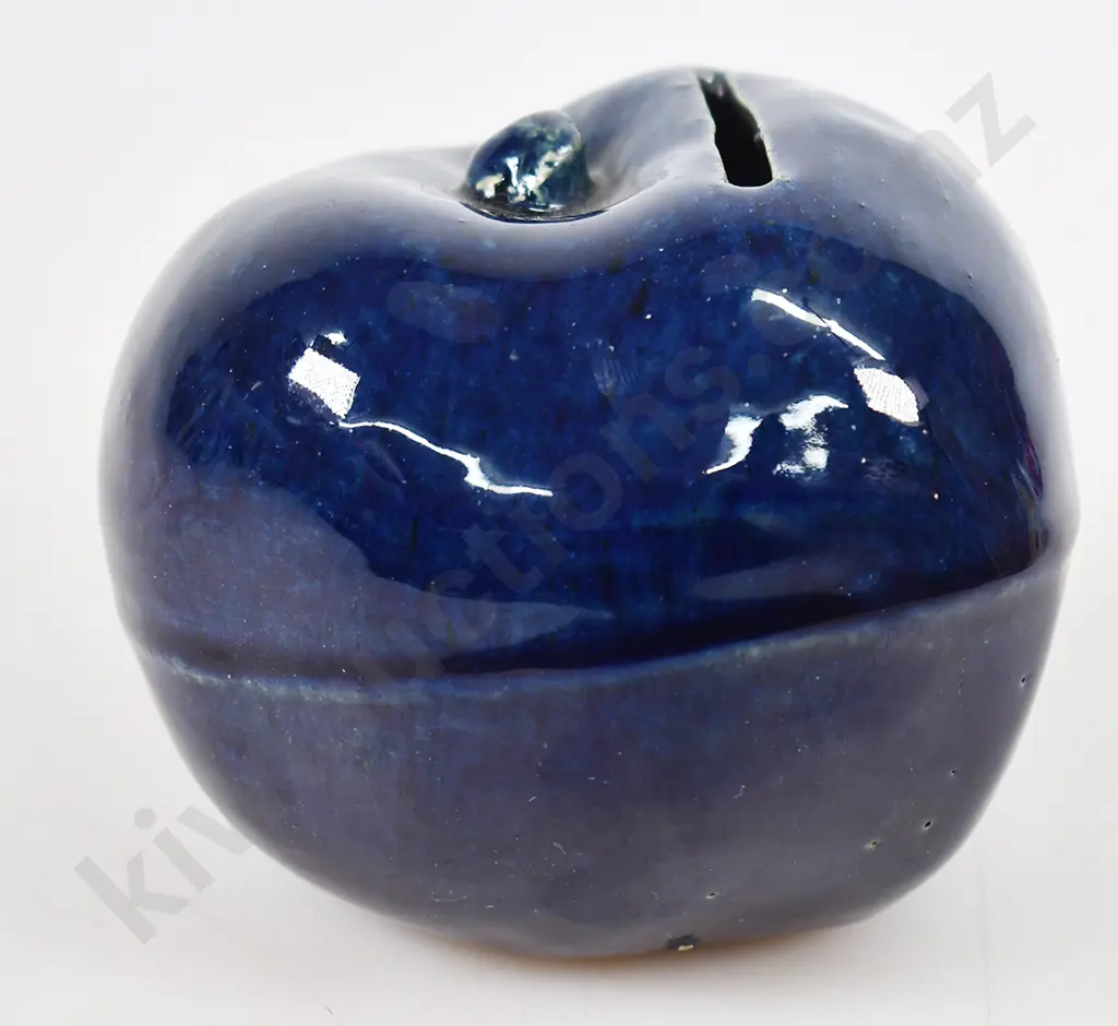 LUKE ADAMS APPLE MONEY BOX Image 1++