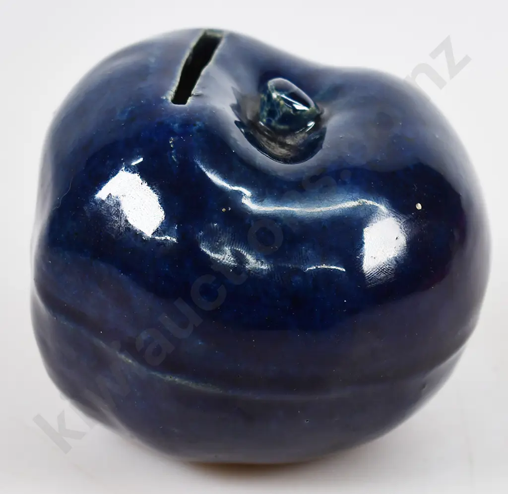 LUKE ADAMS APPLE MONEY BOX Image 1++