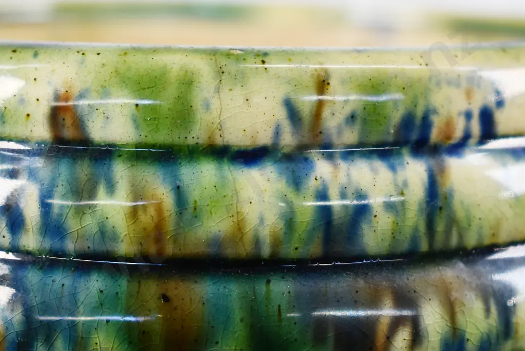 MAJOLICA GLAZED POTTERY FLOUR STORAGE JAR Image 1++