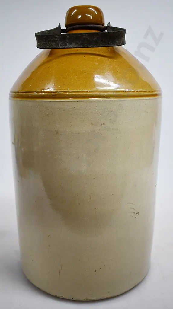 POWLEY & KEAST SPEIGHTS DUNEDIN STONE JAR Image 1++