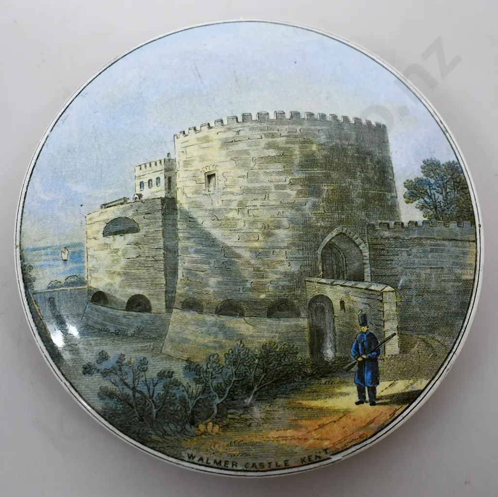PRATT POT LID WALMER CASTLE KENT Image 1++