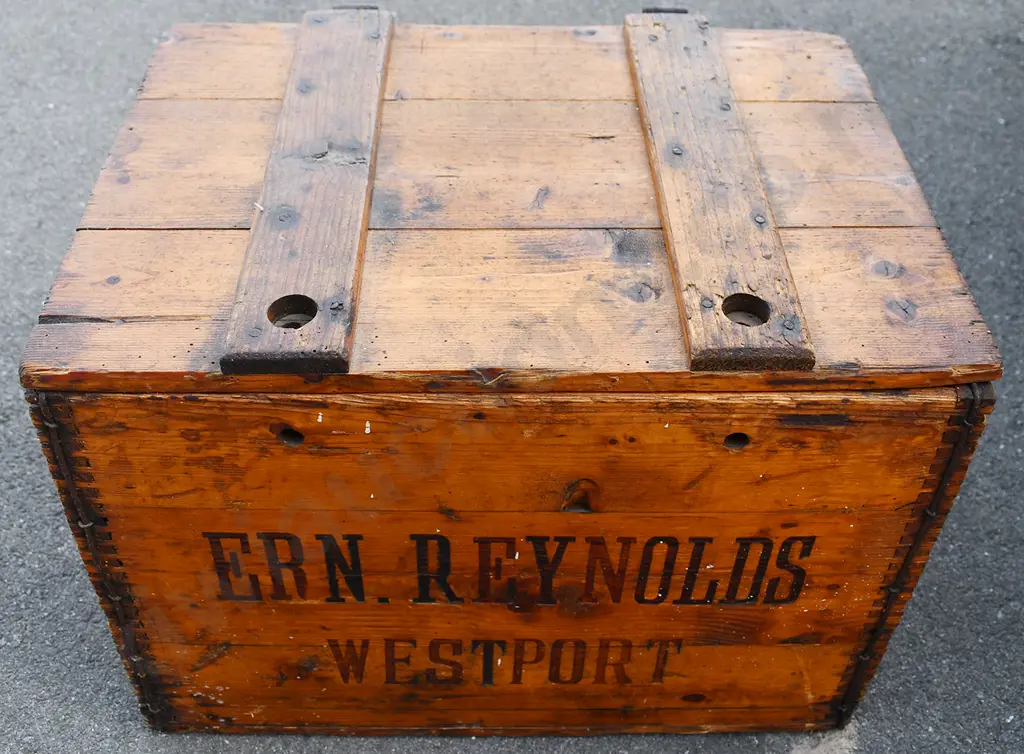 REYNOLDS WESTPORT DOUBLE SIZED SYPHON CRATE Image 1++