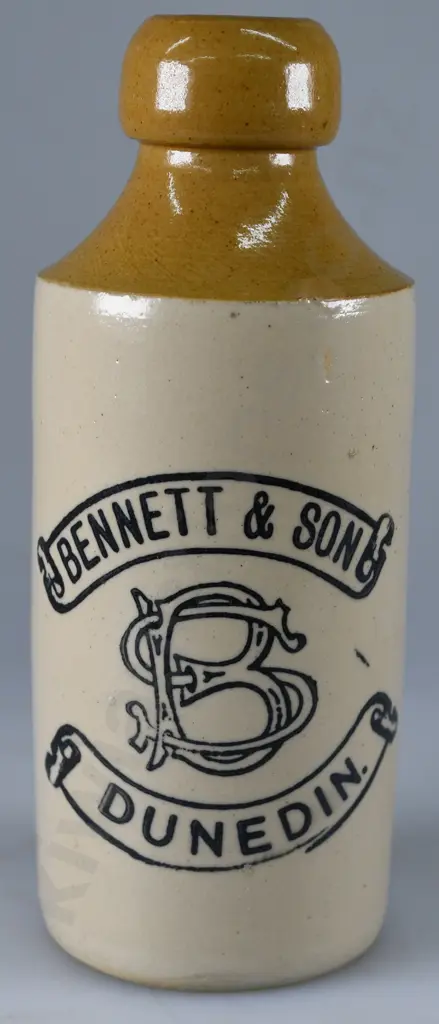 BENNETT & SON DUNEDIN GINGER BEER Image 1++